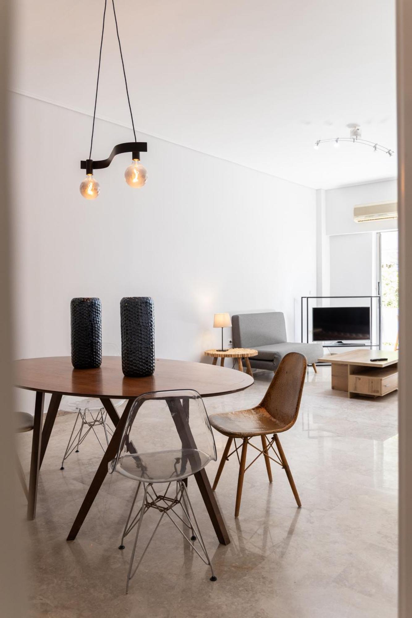 אתונה Lovely Apartment In Psychiko - Renovation May 2025 מראה חיצוני תמונה